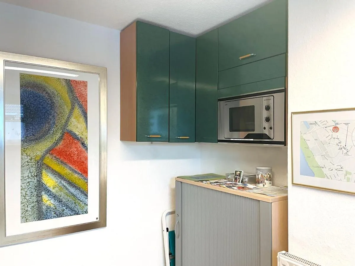 Ferienwohnung Köln-Poll Apartment